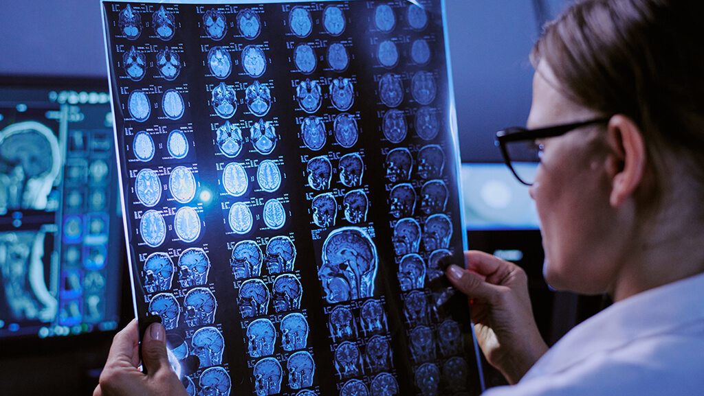 1.-Role-of-Imaging-in-Diagnosing